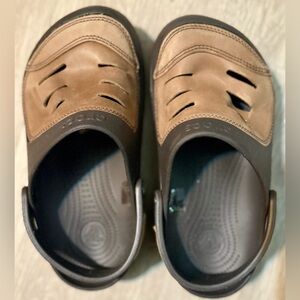 Juniors Yukon Vista Leather Top Size J 3 Brown Kids Crocs
